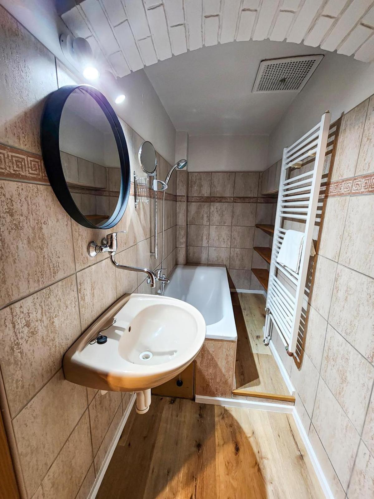 Apartmany Rangifer Пльзень Экстерьер фото