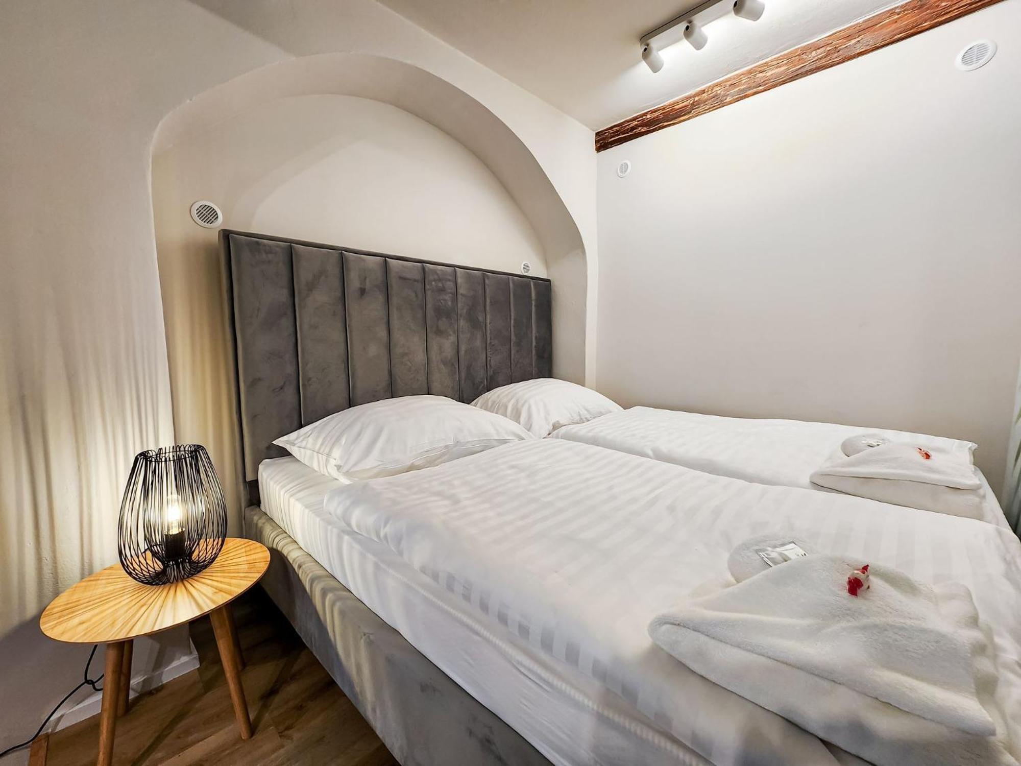 Apartmany Rangifer Пльзень Экстерьер фото