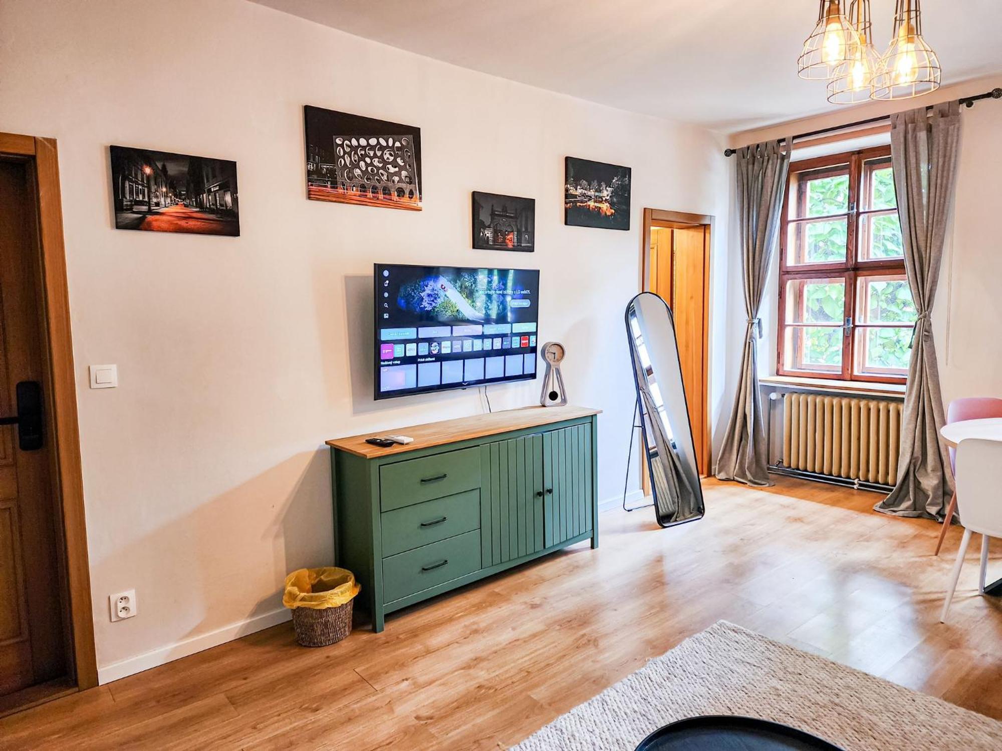 Apartmany Rangifer Пльзень Экстерьер фото